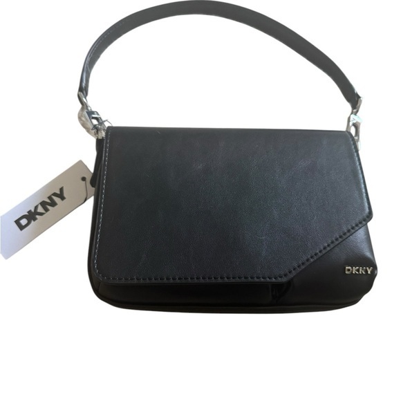 Dkny Handbags - NWT DKNY Black Clutch Shoulder Bag - $128 MSRP ✨